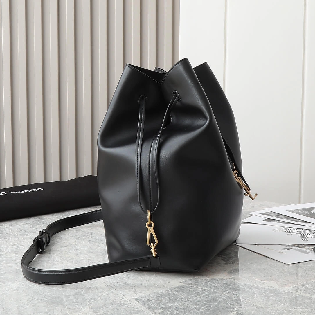 YSL PARIS VII pochon in lambskin Casual 2770