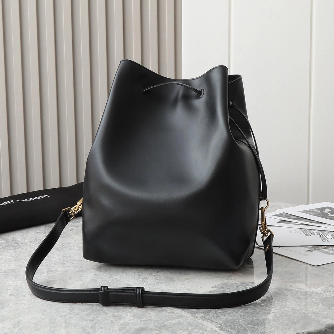 YSL PARIS VII pochon in lambskin Casual 2770