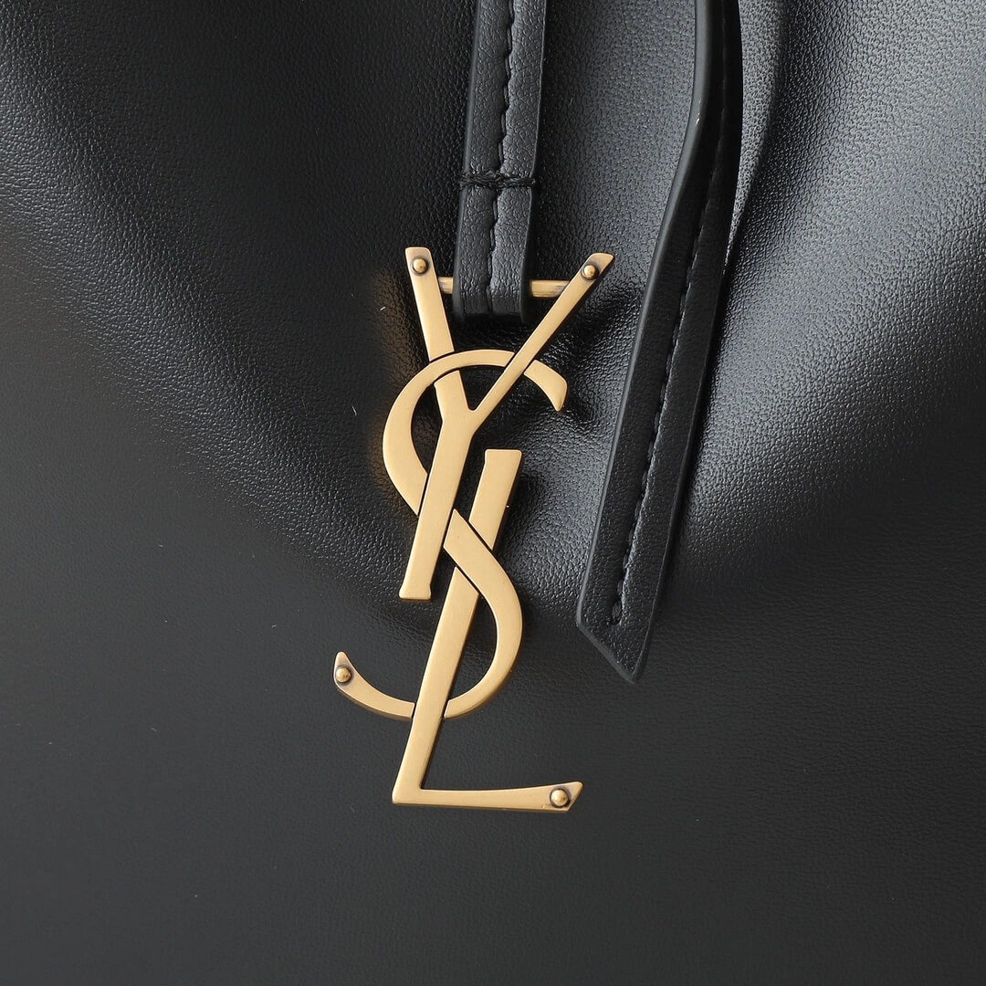 YSL PARIS VII pochon in lambskin Casual 2770