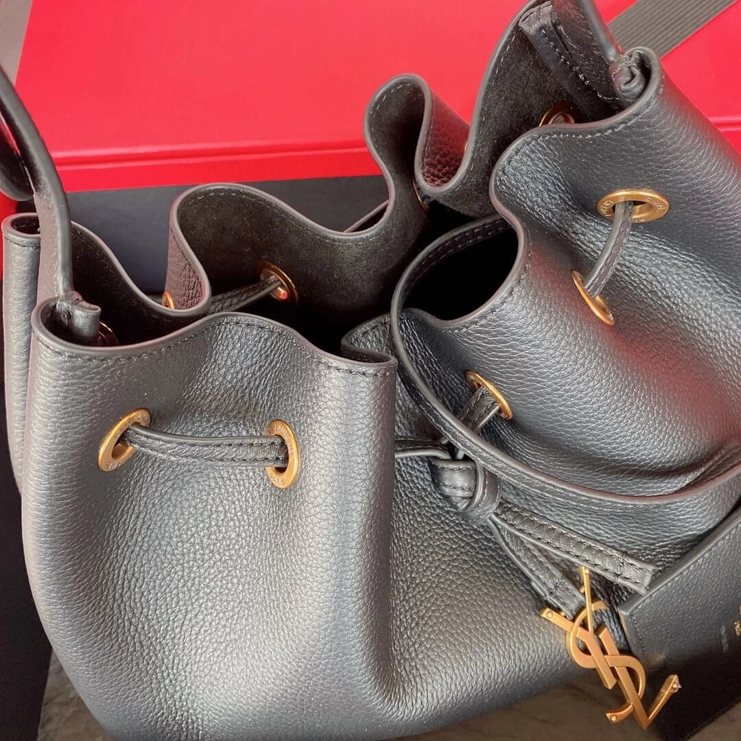 NewStyle YSL PARIS VII small hobo in grained leather 2779
