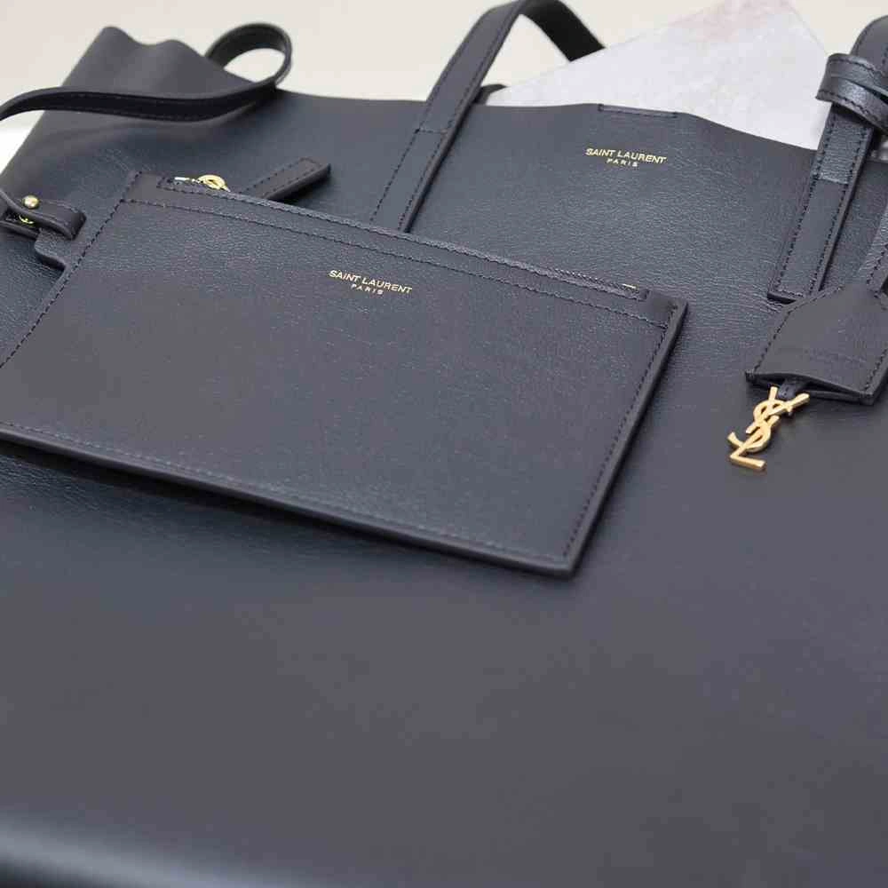 Cozy YSL SHOPPING SAINT LAURENT IN LEATHER 2590