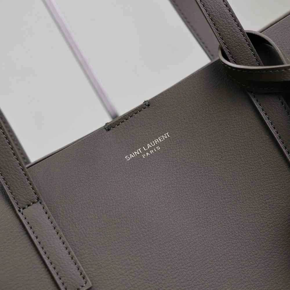 YSL SHOPPING SAINT LAURENT IN LEATHER Durable 2651