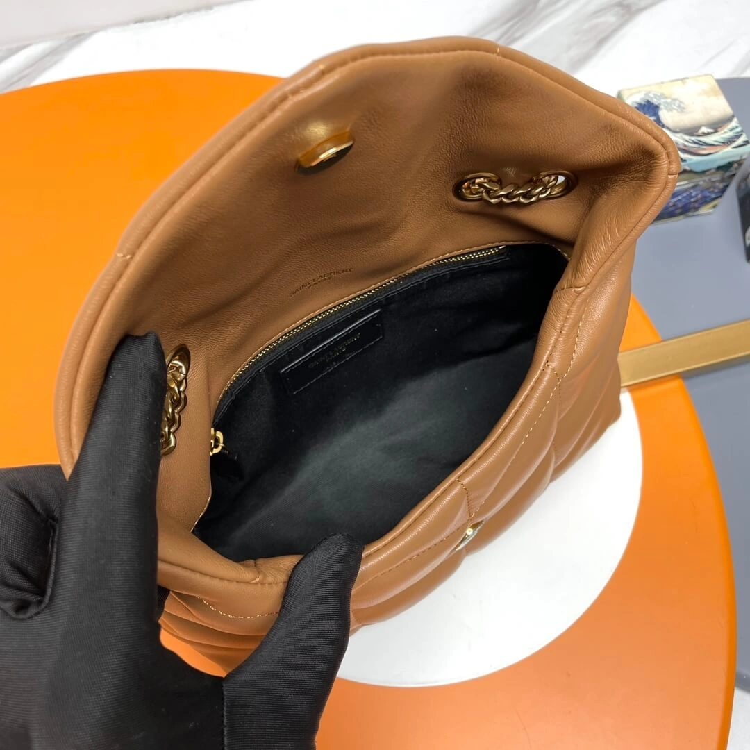 Fashionable YSL Toy Puffer in lambskin 2803