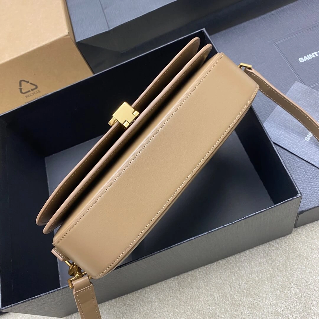Unique YSL VOLTAIRE in BOX SAINT LAURENT 2841