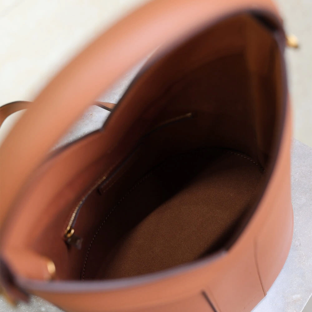 YSL Y top-handle bucket in leather(HIGH-END GRADE) Lightweight 2616