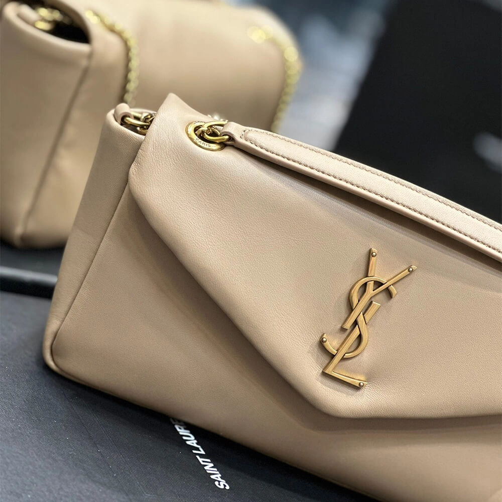 ComfortFit YSL calypso small in plunged lambskin 2715