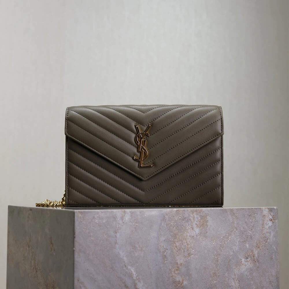 MoistureWicking YSL cassandre chain wallet in lambskin 2659