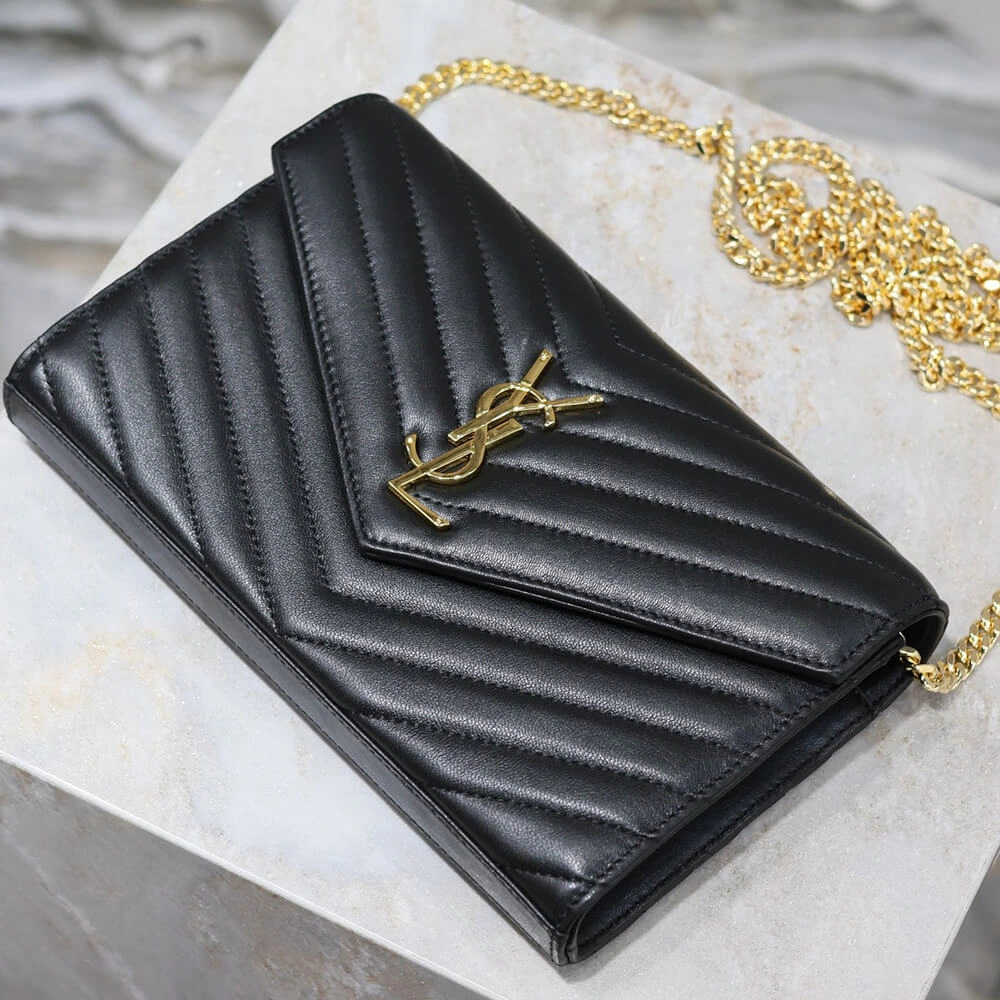Durable YSL cassandre chain wallet in lambskin 2632