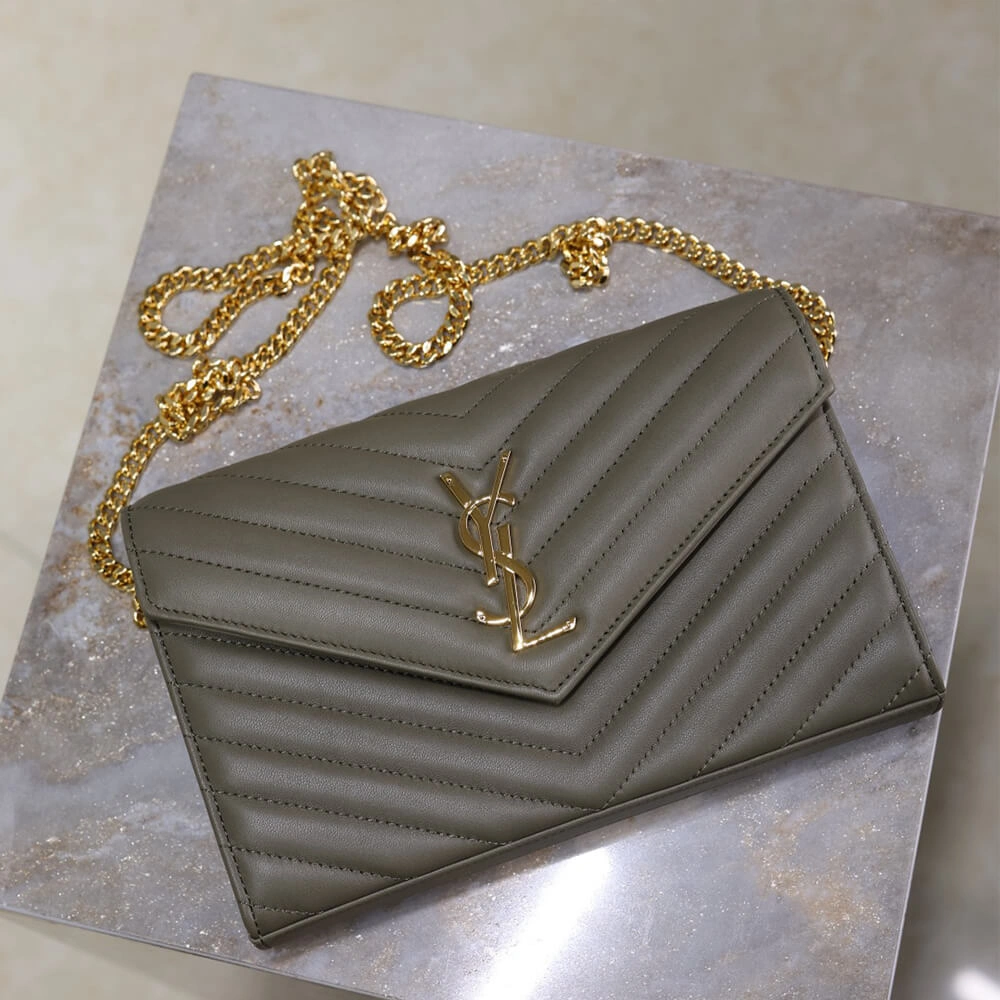 MoistureWicking YSL cassandre chain wallet in lambskin 2659