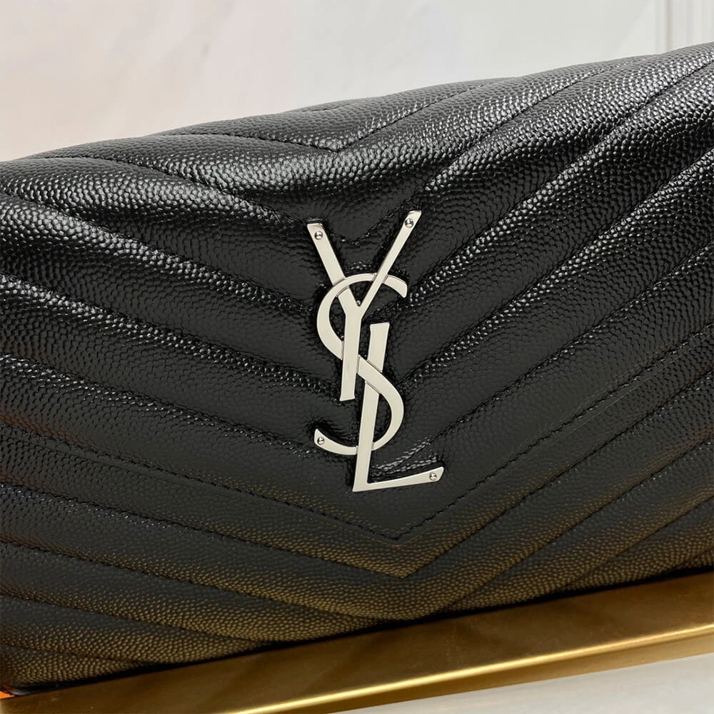 Sleek YSL classic cassandre chain wallet in grain de poudre leather 2742