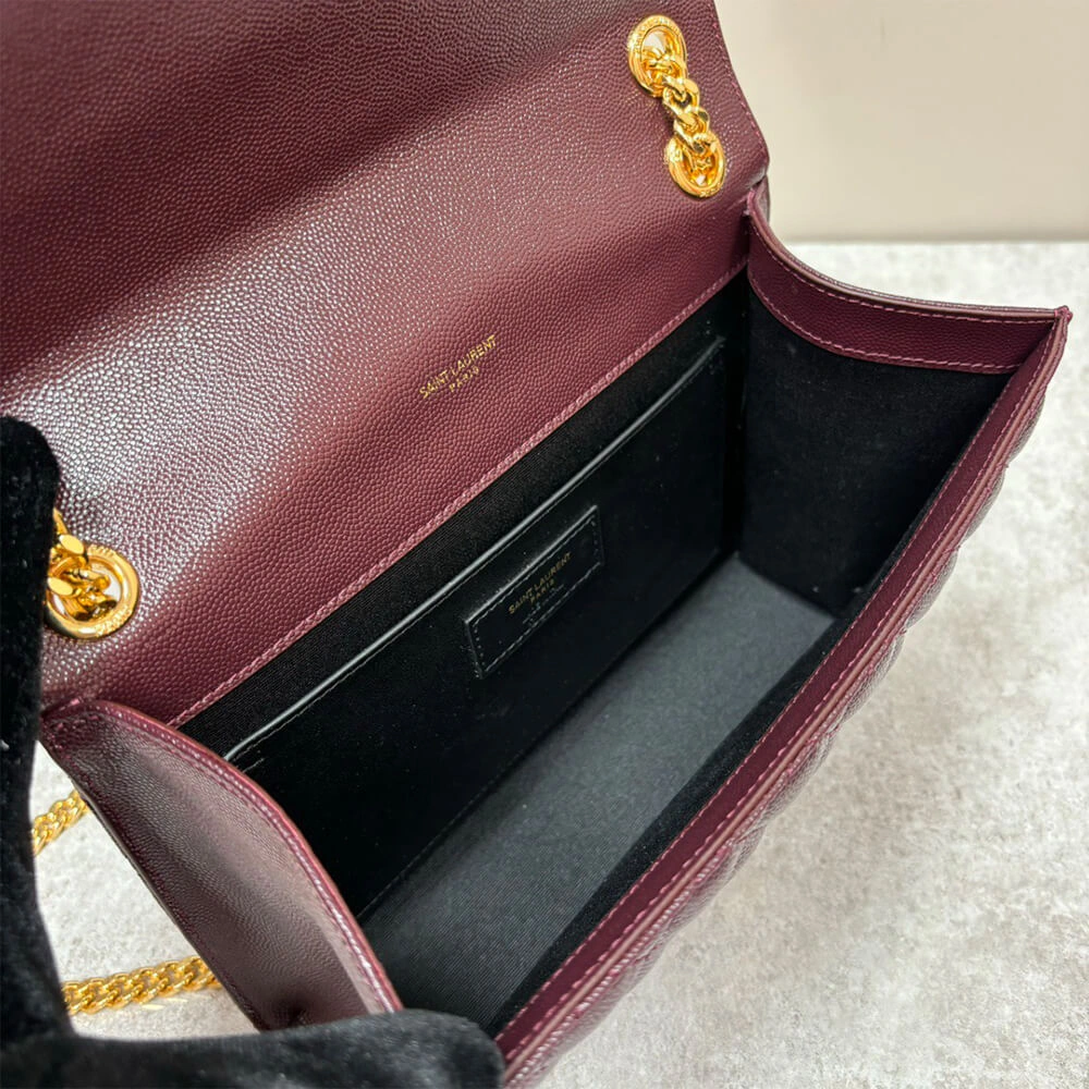 Compact YSL envelope medium in grained leather 2721