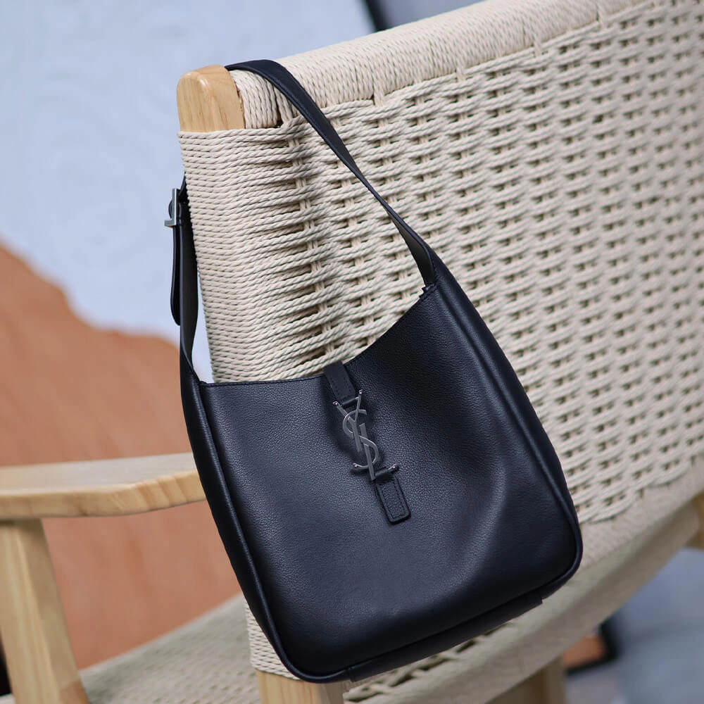 Neat YSL le 5 à 7 supple small in grained leather(HIGH-END GRADE) 2811