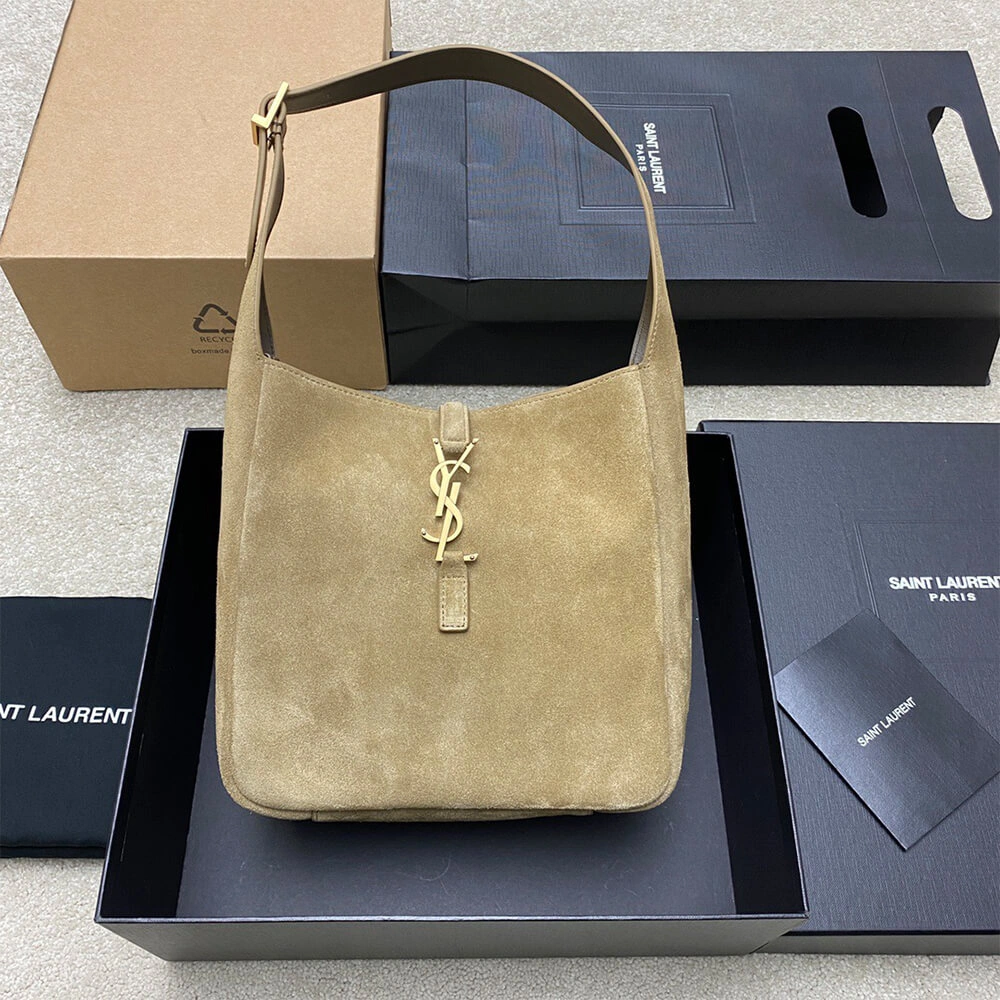 TechFriendly YSL le 5 a 7 supple small suede 2872