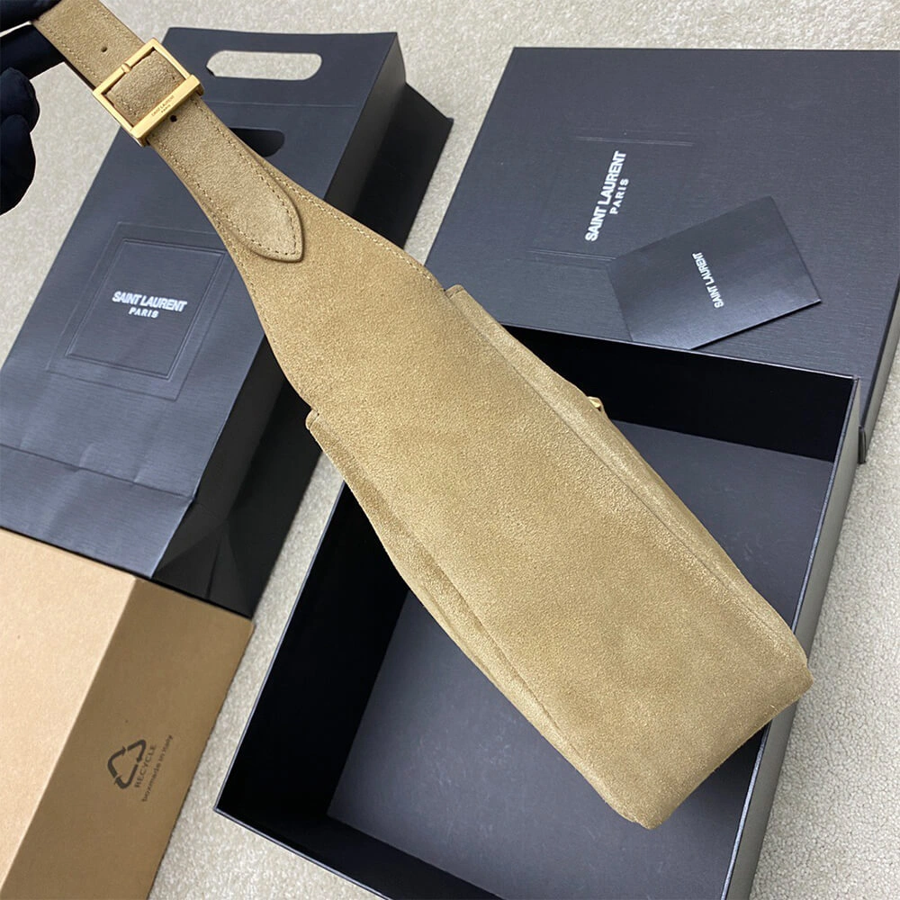 TechFriendly YSL le 5 a 7 supple small suede 2872