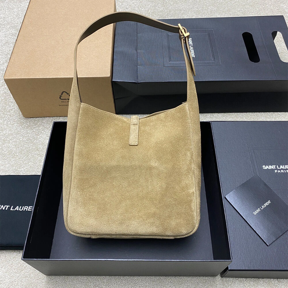 TechFriendly YSL le 5 a 7 supple small suede 2872