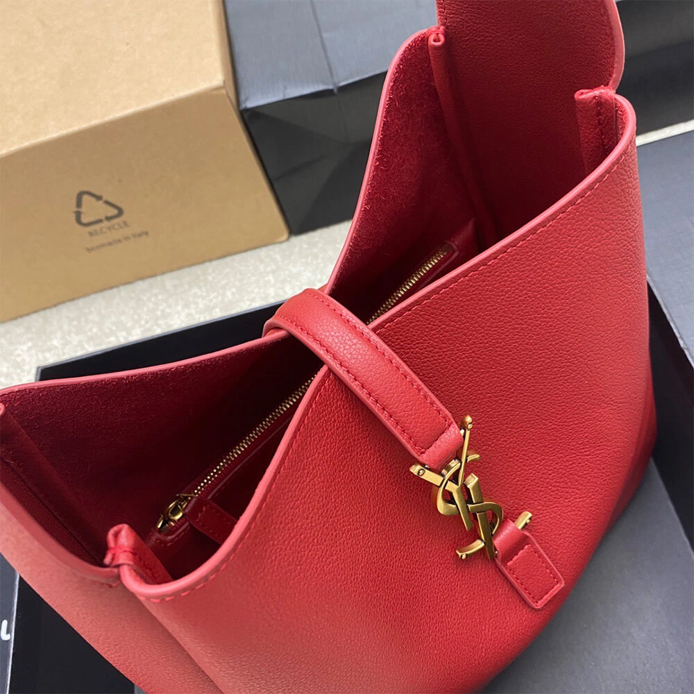 Comfortable YSL le 5 a 7 supple small 2818