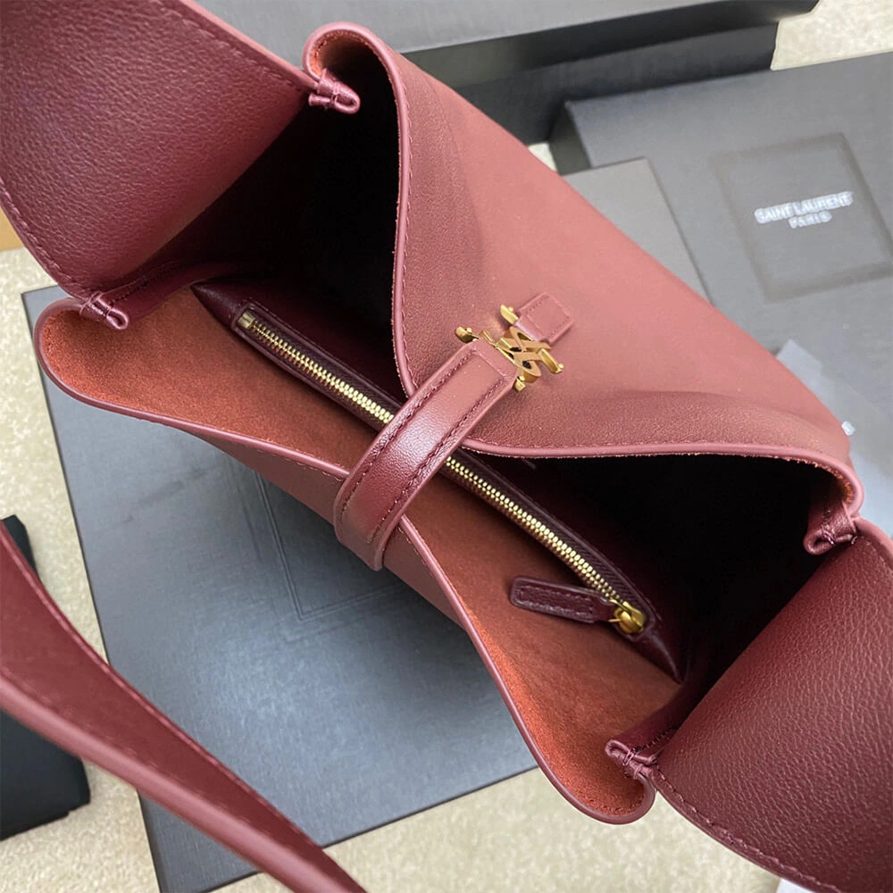 YSL le 5 a 7 supple small GoAnywhere 2816