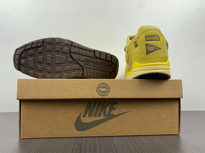 1237 Nike Air Max 1 Travis Scott Cactus Jack Saturn Gold StreetReady 2559