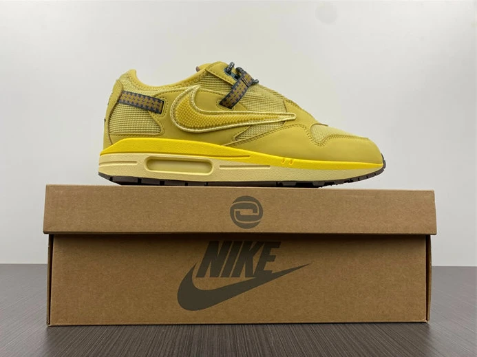 1237 Nike Air Max 1 Travis Scott Cactus Jack Saturn Gold StreetReady 2559