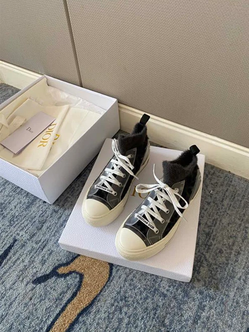 1451 DR Sneaker StreetReady 1696