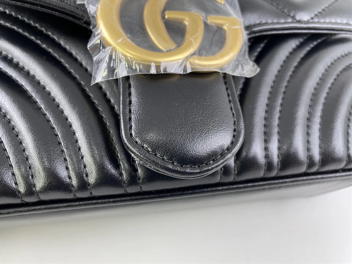 1457 GUCCI Black Marmont bag, (with soft real leather) , 18 x 15 x8 cm EasyMatch 84