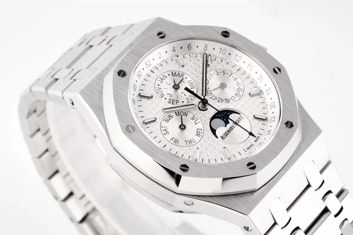 146 AP White with Date Moon Stars (41mm) Affordable 330