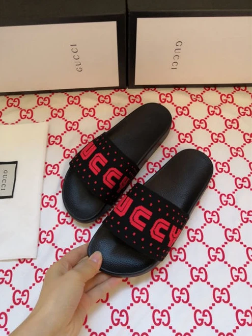 1563 Gucci Slipper Comfortable 3176