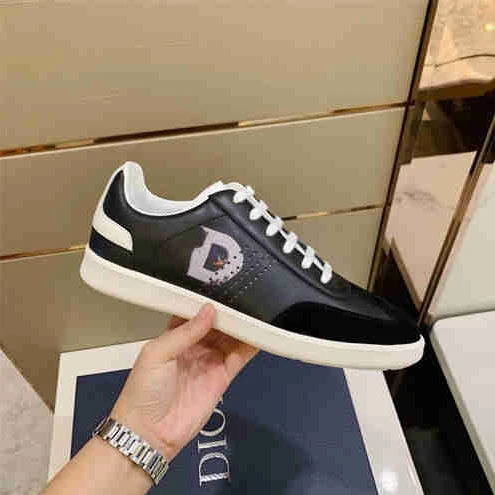 1618 DR Sneaker GoAnywhere 1623