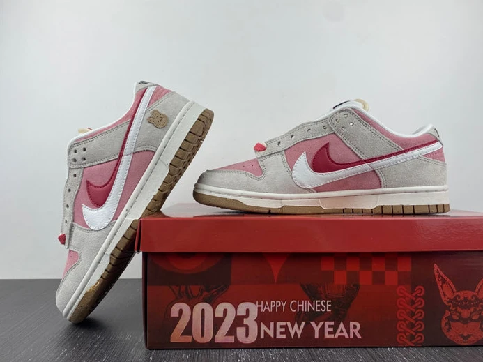1666 Nike Dunk Low SE DO9457- NewStyle 1835