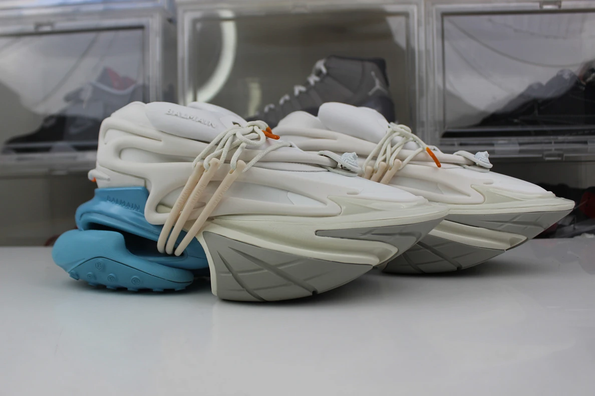 1758 MALMAIN White UNC Fashionable 3591