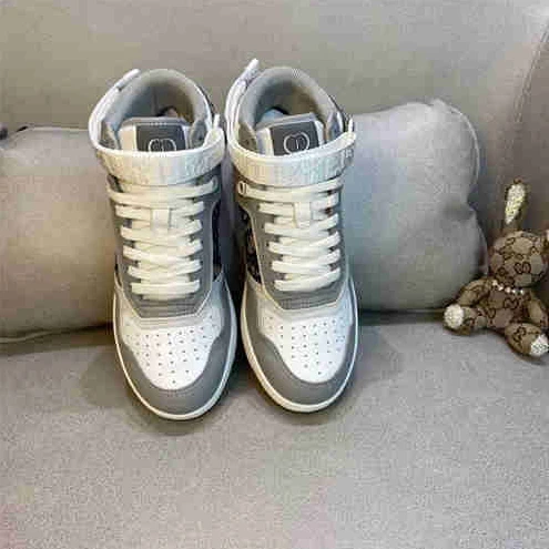 1831 DR Sneaker SmartChoice 1582