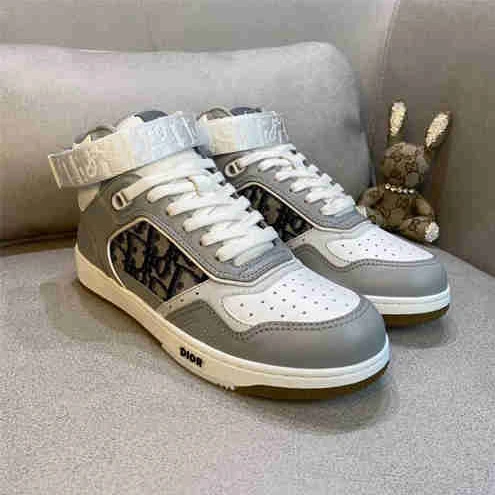 1831 DR Sneaker SmartChoice 1582