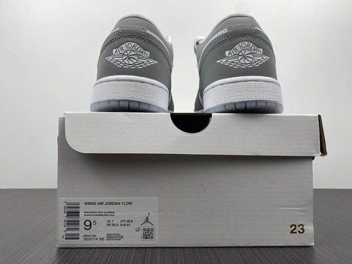 1832 Jordan1 Wolf Grey DC0774- SportInspired 692