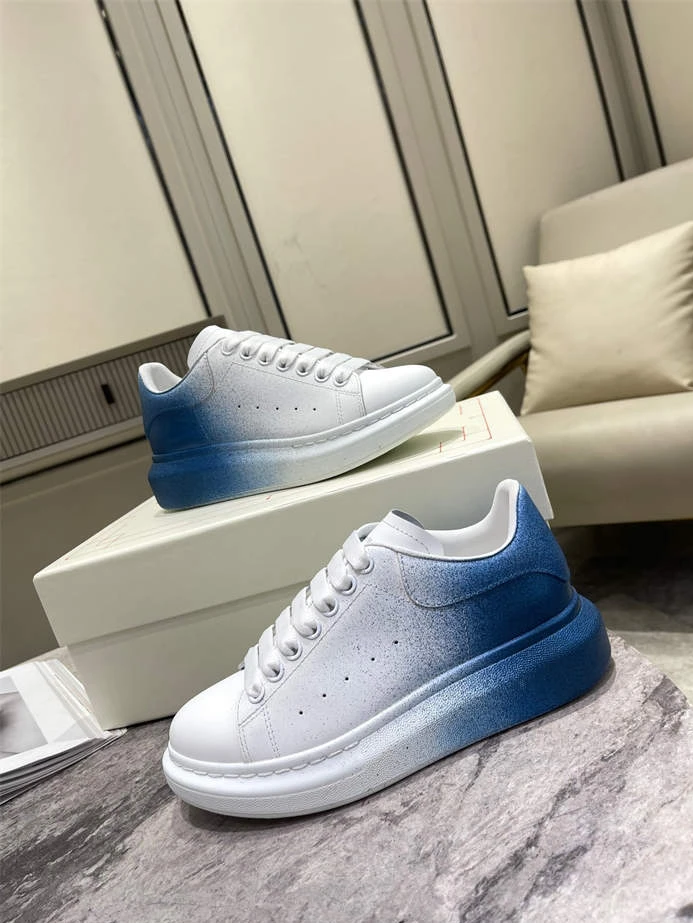 185 Alexander McQueen Oversized TopPick 1312