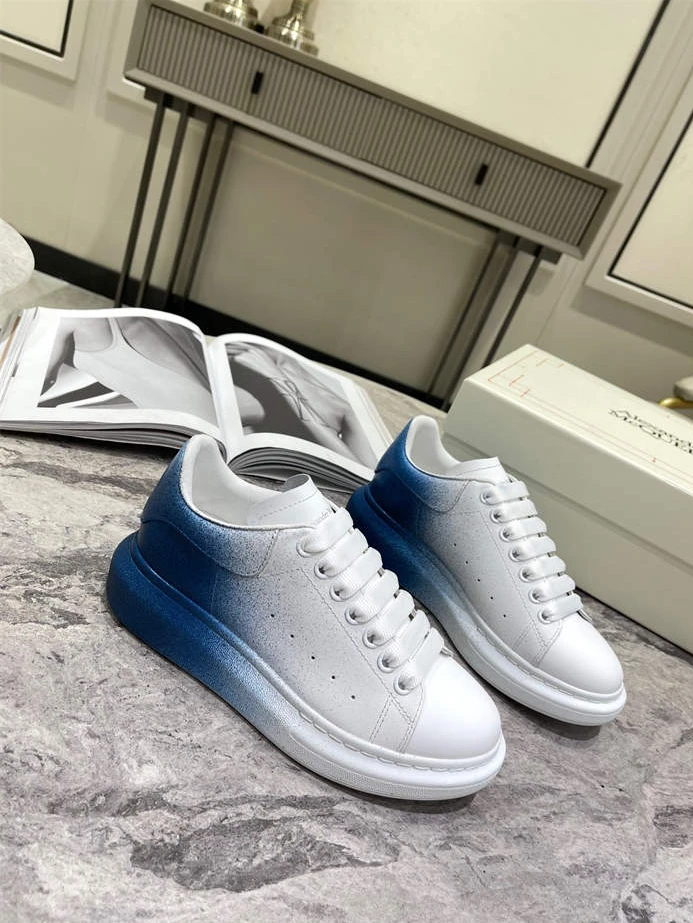 185 Alexander McQueen Oversized TopPick 1312