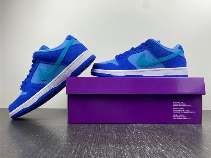 1856 Nike SB Dunk Low Blue Raspberry DM0807- UrbanStyle 1789