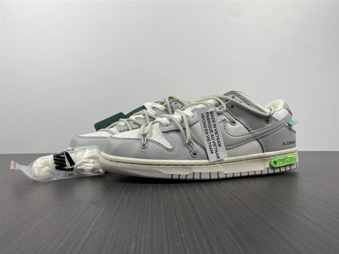 1858 Nike Dunk Low Off-White Lot 42 DM1602- StreetReady 2339