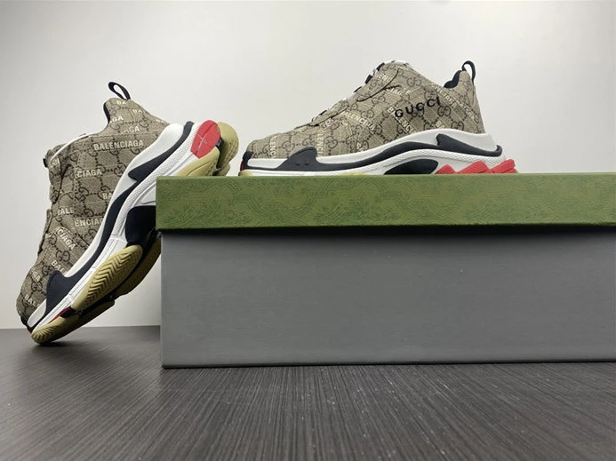 1886 Gucci x BLCG The Hacker Project Triple S Beige  677192 ULZ10 SportInspired 1704