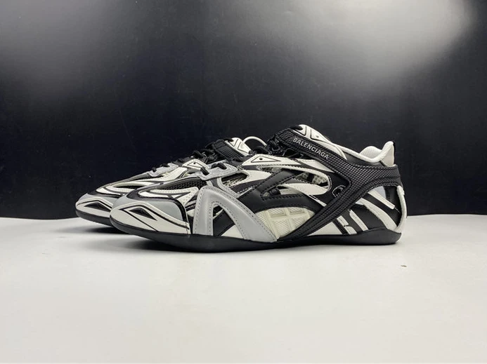 1977 BLCG DRIVE SNEAKER 624343 W2FD1 Affordable 3513