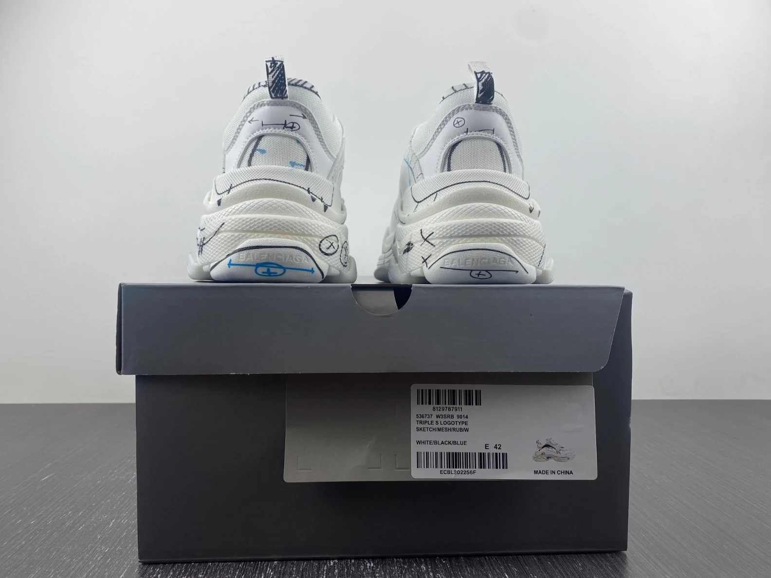 2147 BALENCIAGA 536737W3SRB DailyWear 3313