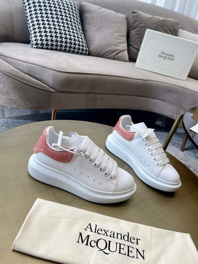 2279 Alexander McQueen Oversized WellDesigned 1328