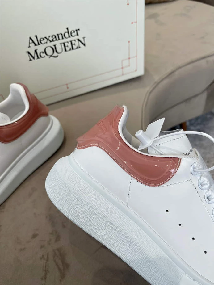 2279 Alexander McQueen Oversized WellDesigned 1328