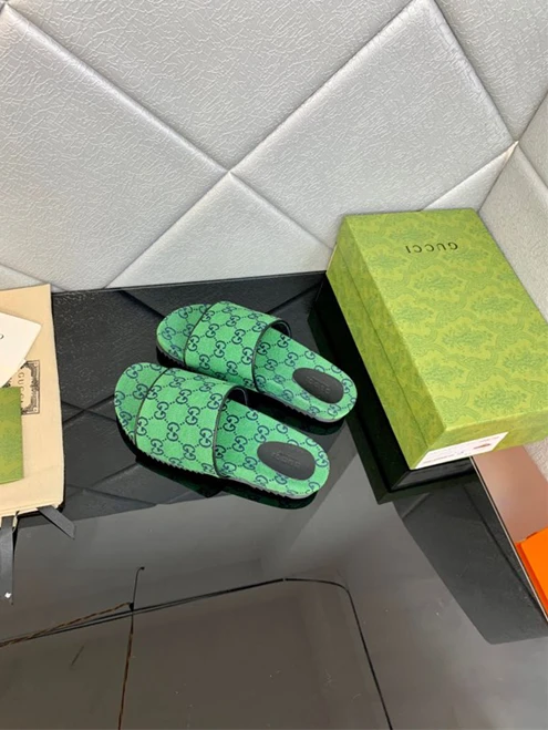 2391 Gucci Slipper Affordable 3230