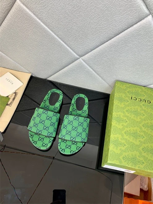 2391 Gucci Slipper Affordable 3230