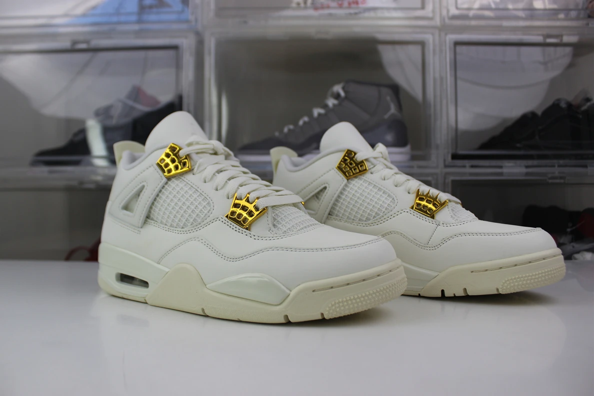 2392 GOAT Air Jordan 4 “Metallic Gold” SportInspired 798