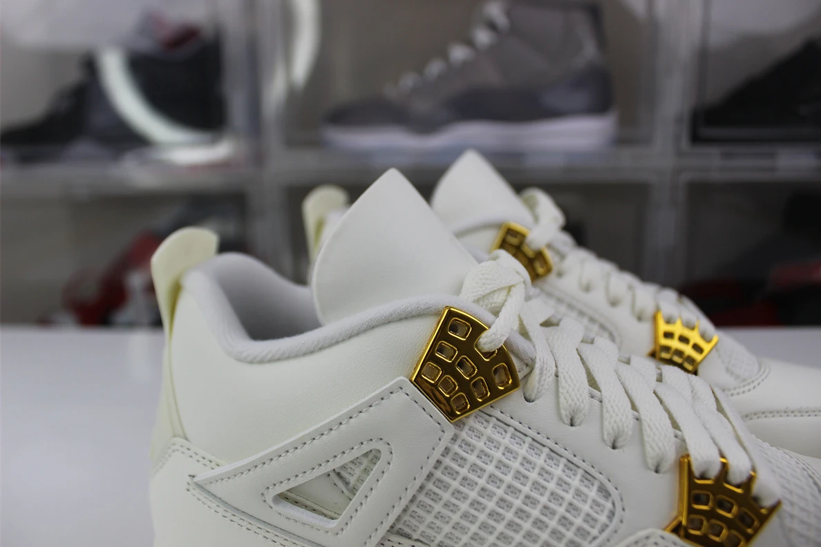 2392 GOAT Air Jordan 4 “Metallic Gold” SportInspired 798