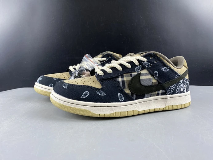 2464 Nike SB Dunk Low Travis Scott CT5053- WellDesigned 2150