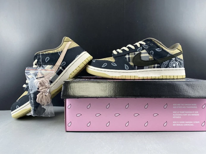 2464 Nike SB Dunk Low Travis Scott CT5053- WellDesigned 2150