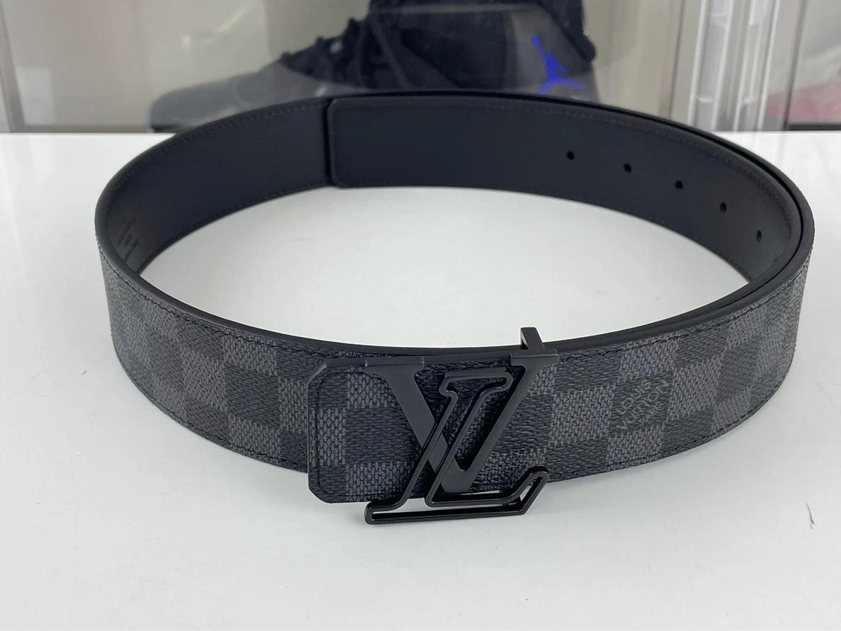 2618 LV Black Square marks Belt (90-125cm for you to choose ) WellDesigned 12