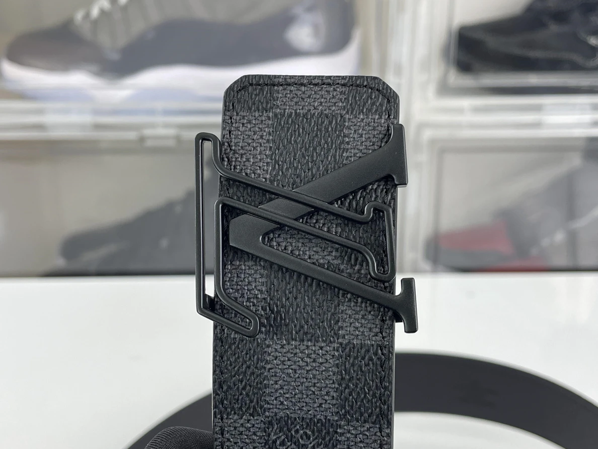 2618 LV Black Square marks Belt (90-125cm for you to choose ) WellDesigned 12